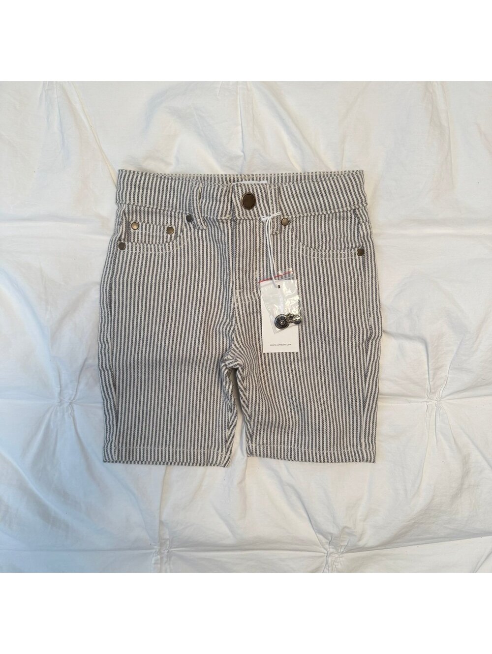 Jamie Kay NWT Noah Short